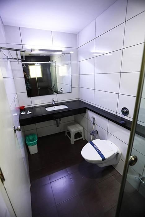 ホテル Sree Sakthi Residency カーンチープラム エクステリア 写真